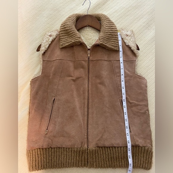 Banff Ltd Suede Vest Sweater Bee Women’s Size Medium - Picture 5 of 7